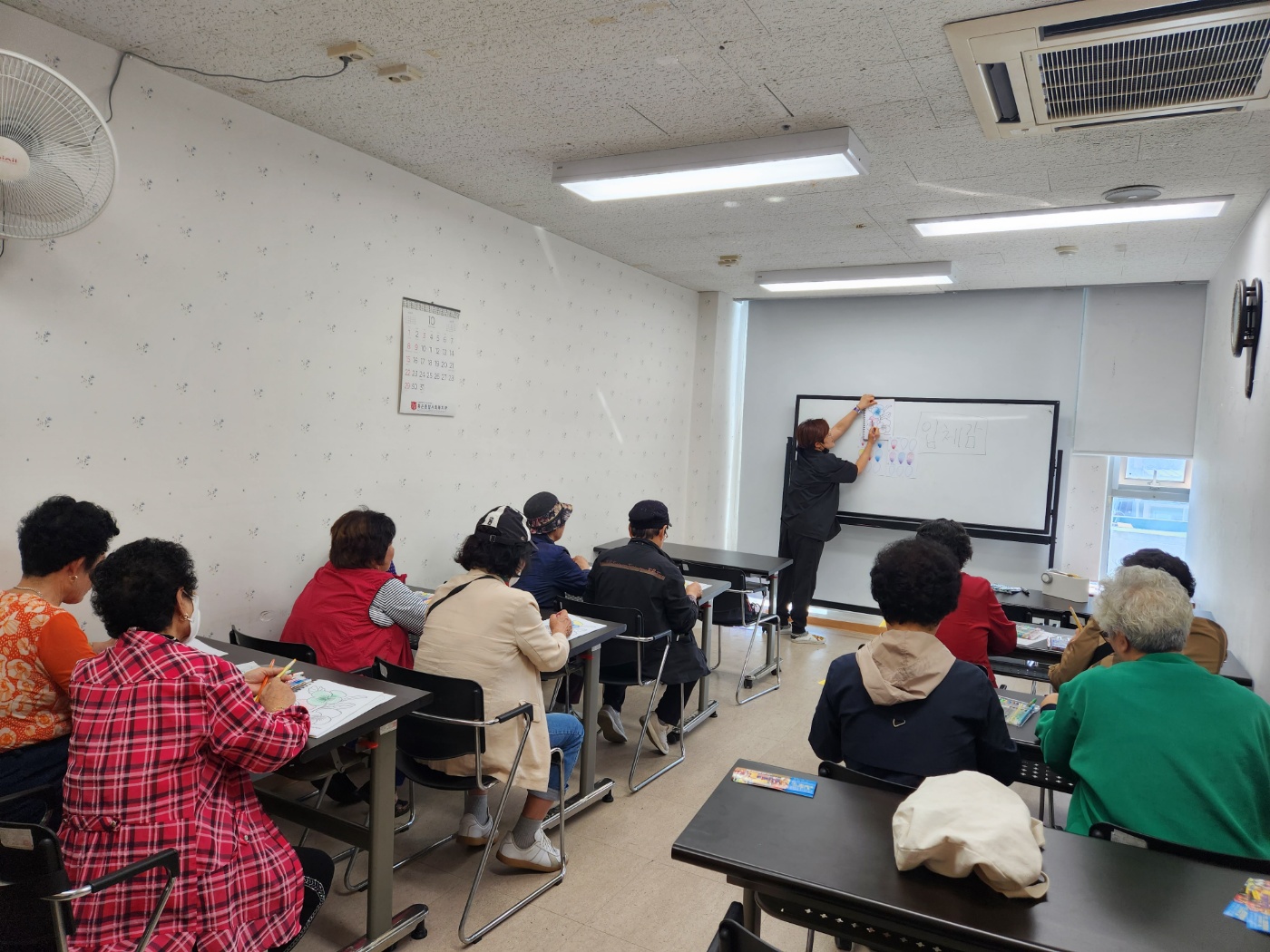 어르신돌봄지원사업 (마음돌)봄(건강돌)봄 프로그램 마음돌봄- 미술활동