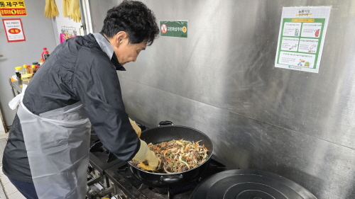 [지역밀착! 홍은⦁홍제 함께 걷기] 홍은1동 지역밀착형 ‘정담은 반찬’ 10월 활동 진행