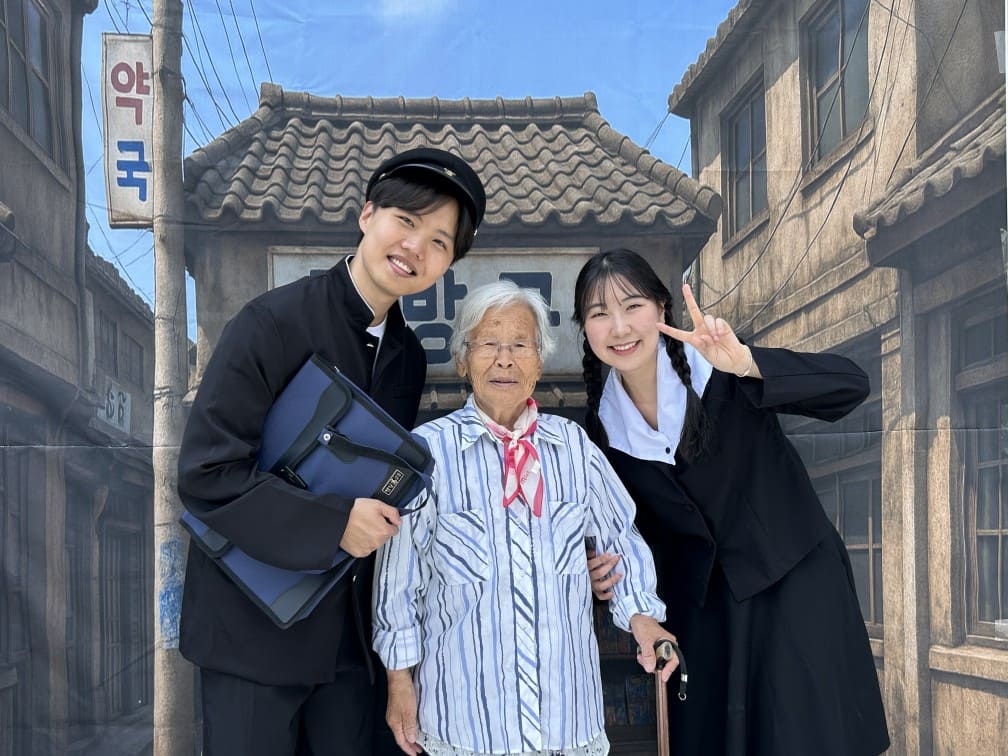 어르신 특별 지원 사업 사진